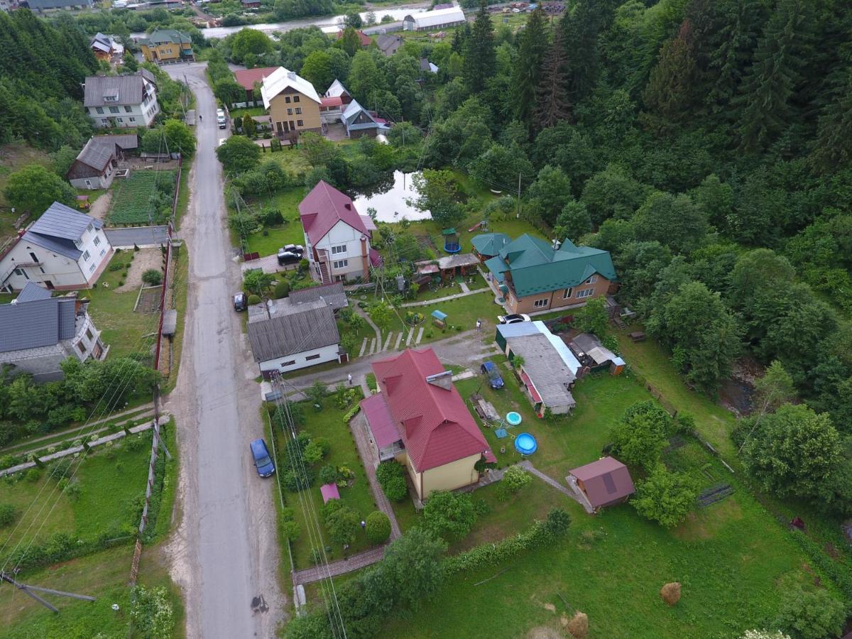 Садиба У Брусків Mizhhirya  Exterior foto